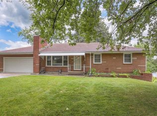 9006 Catherine Rd, Liberty, MO 64068