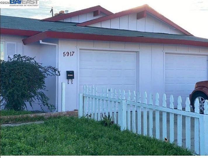 1st image of 5917 Clover Manor Way