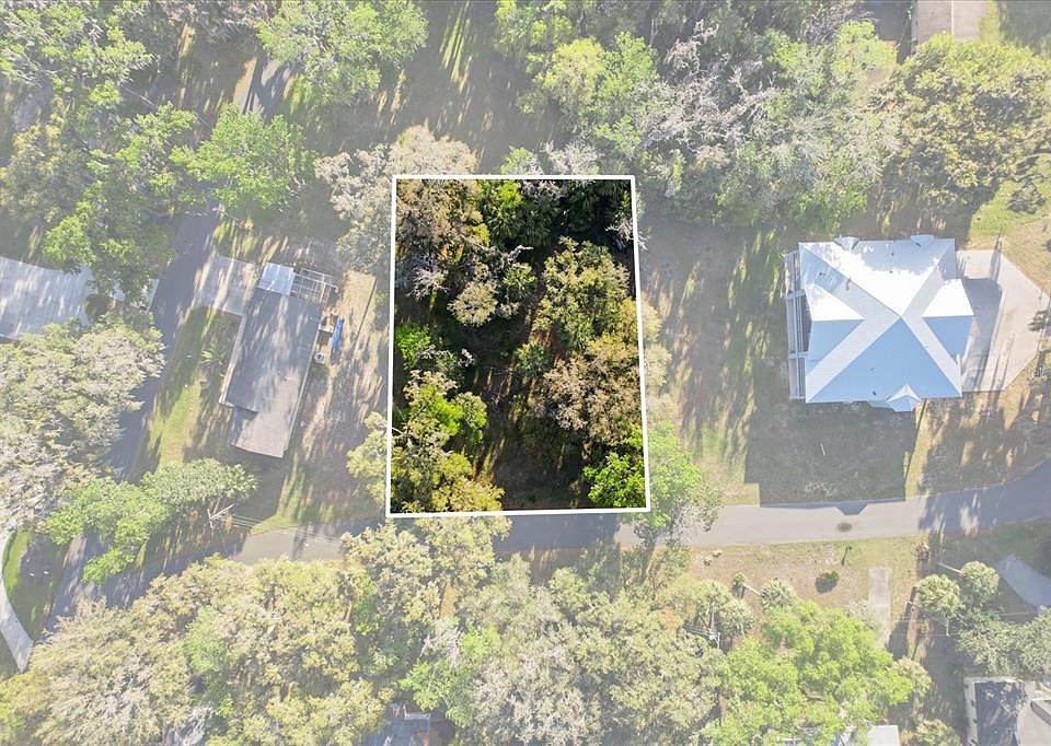1st image of 20 NW MAGNOLIA CIRCLE LOT 2