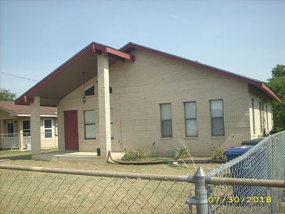 3rd image of 291 Riverdale Dr #2