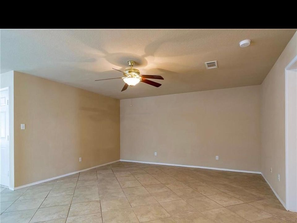 1st image of 1025 Enfilar Ln