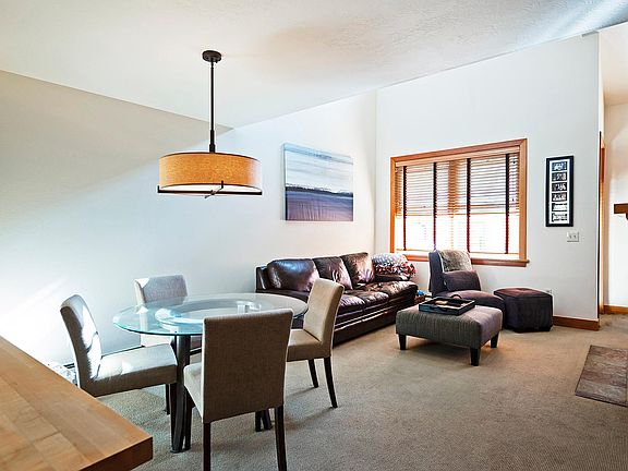2nd image of 655 Deer Valley Dr #24