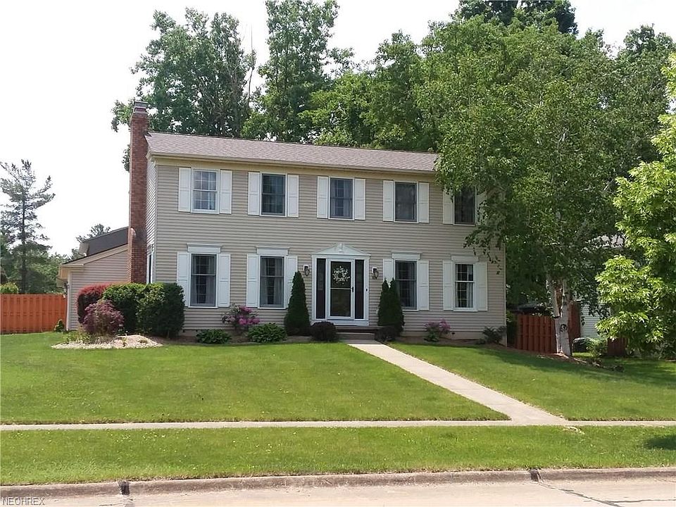 1st image of 414 Hampden Ct