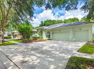 9346 Wellington Park Cir, Tampa, FL 33647