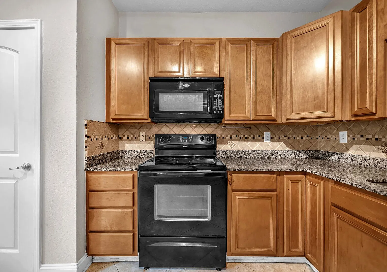 New Paint, Utilities Included, Two Car Garage, Resort-Style Amenities — Photo 4