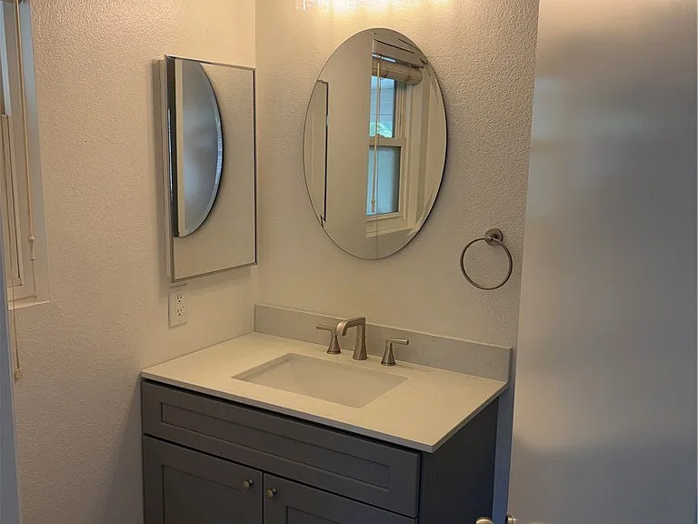 620 Sky Ct — Photo 17
