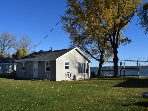 3492 Weldon Ct Unit 24, Sturgeon Bay, WI 54235