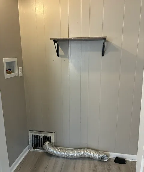2815 Olive St — Photo 10
