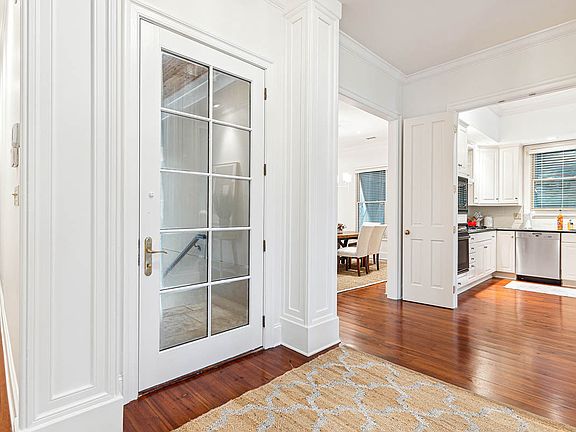 4th image of 409 Ocean Oaks Ct