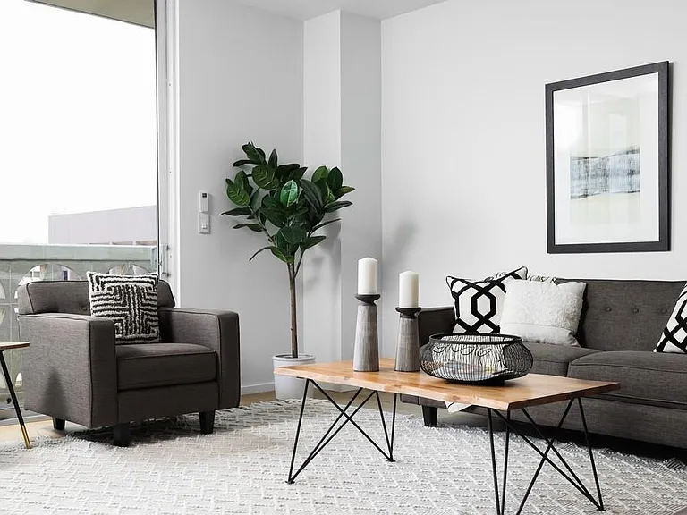 Lots of natural light throughout