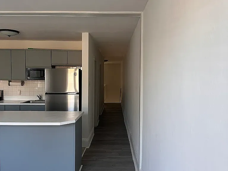 841 1/2 W Lancaster Ave #2 — Photo 4
