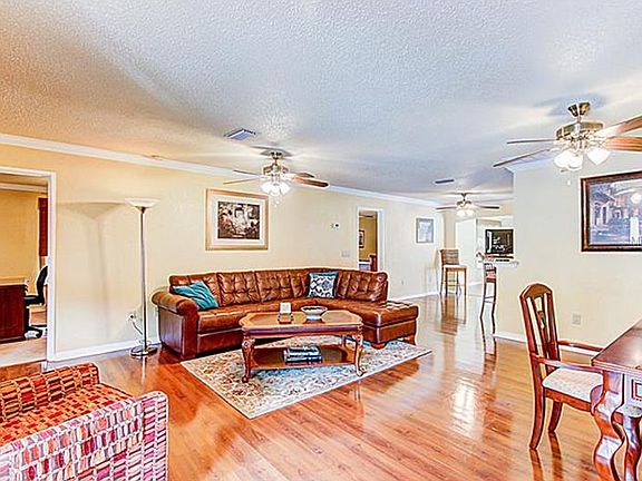 3rd image of 432 S Lakemont Ave