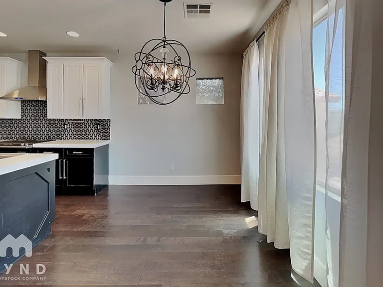 5233 Kendall Ridge Ct — Photo 6