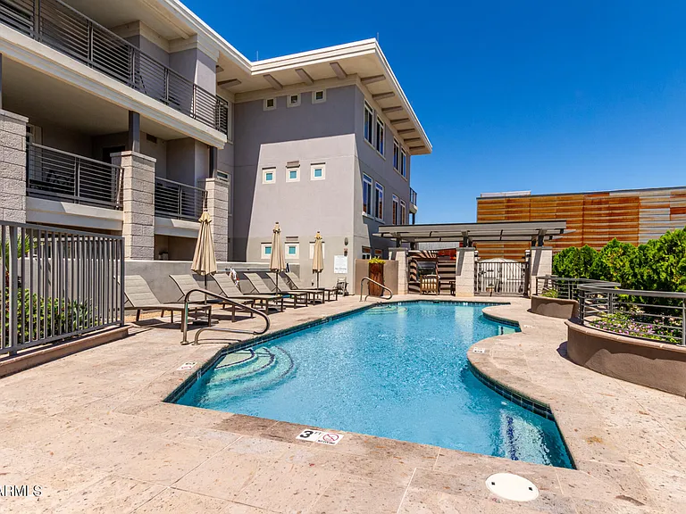3801 N Goldwater Blvd #G201 — Photo 58