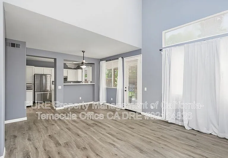 32025 Calle Ballentine — Photo 2