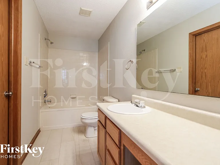 301 Sunbeam Ln — Photo 14