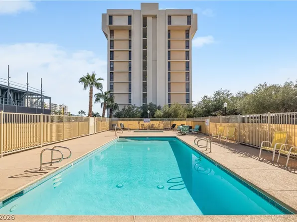 3930 University Center Dr APT 809, Las Vegas, NV 89119