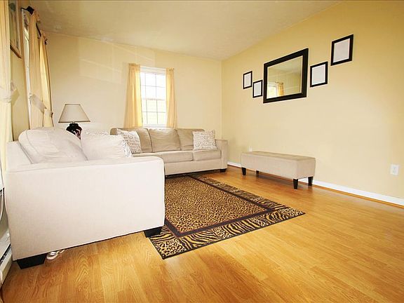 Living Rm