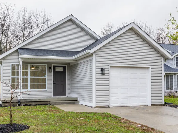 3814 Fetlock Dr, Indianapolis, IN 46227