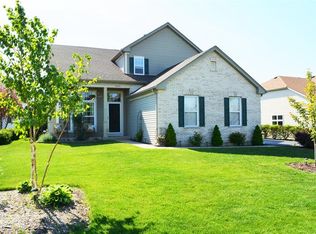 1251 Water Stone Cir, Wauconda, IL 60084