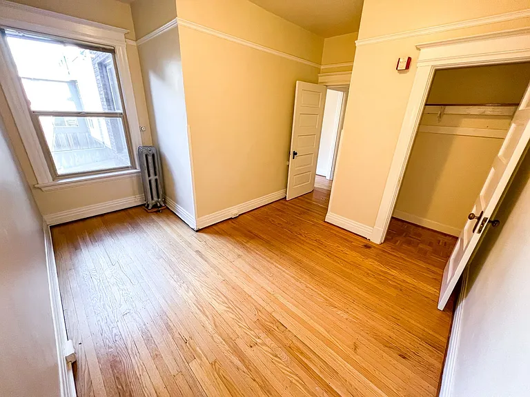 Bancroft Apartments — Photo 10