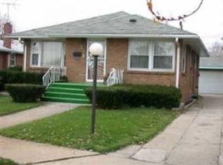 863 Charles Hawkins Dr, Gary, IN 46407