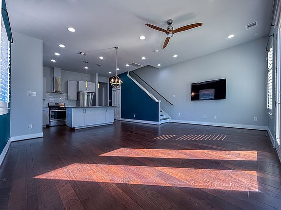 Living Room- TV can stay if you'd like!