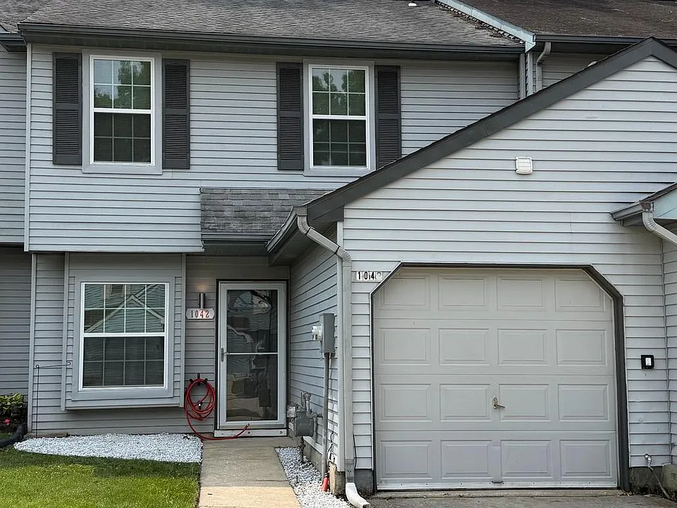 1042 Baywood Dr