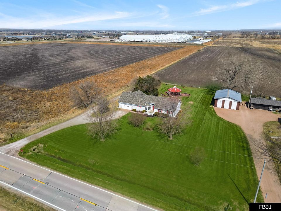 1st image of 26110 W Maple Rd
