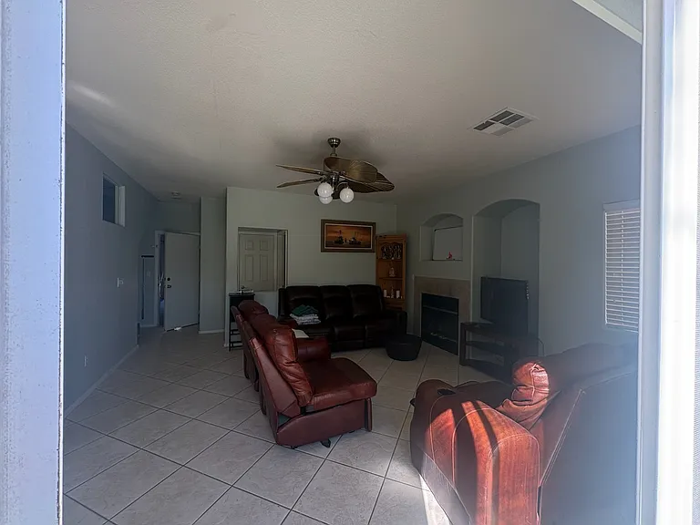3553 Saint Nazaire Ave — Photo 19