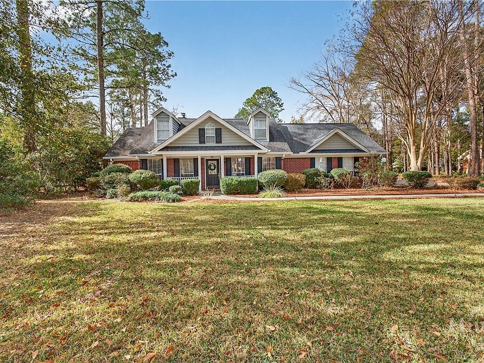 1st image of 121 Crystal Drive