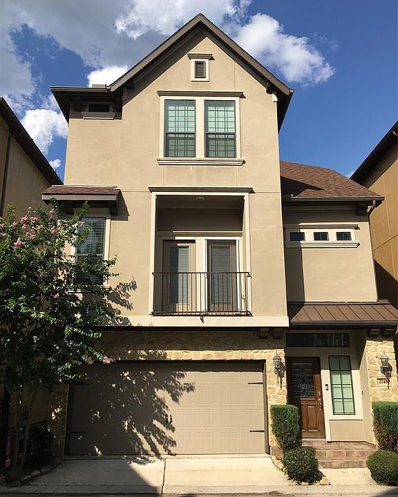 1st image of 2748 Kings Retreat Cir