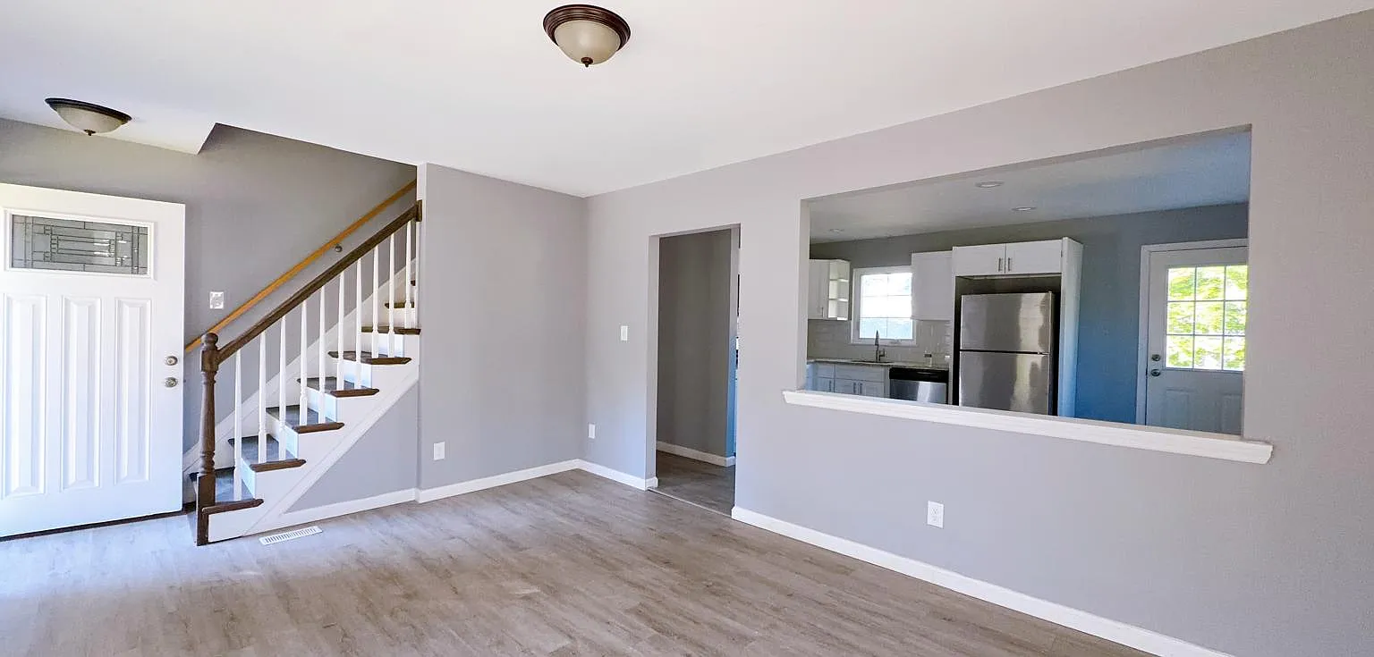 3 bed, 1188 sqft, $2,700 — Photo 4