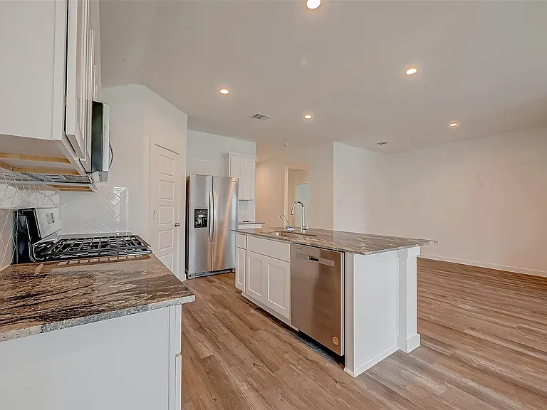 1018 Fringed Bluestar Dr — Photo 11