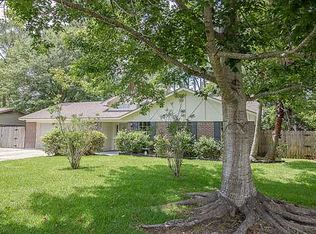 3305 Queen Elizabeth Dr, Ocean Springs, MS 39564