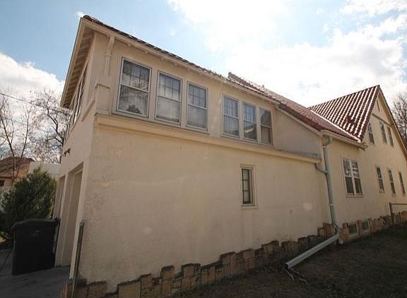 3rd image of 1714 James Ave N