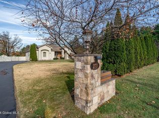 273 Washington St, Saratoga Springs, NY 12866