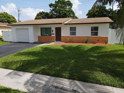 7699 SW 3rd St, North Lauderdale, FL, 33068