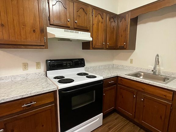 2nd image of 87 Fredonia Rd APT 7