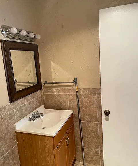 28 W Creek Ln #28 — Photo 19