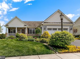 13 Waxwing Ln, Gettysburg, PA 17325