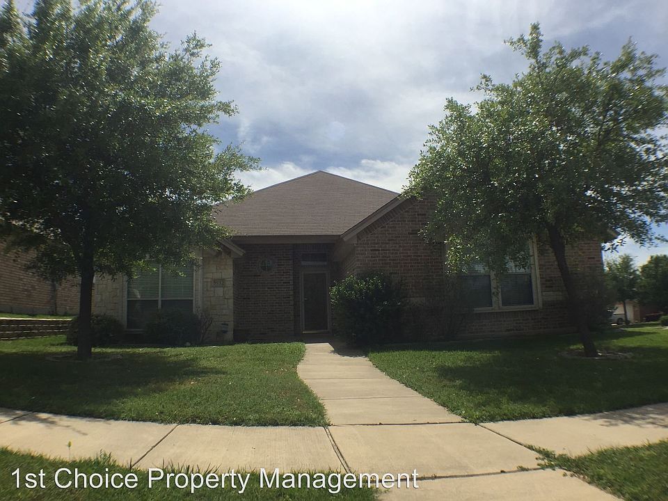 1st image of 5932 Highcrest Dr