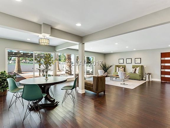 5th image of 844 Vegas Valley Dr