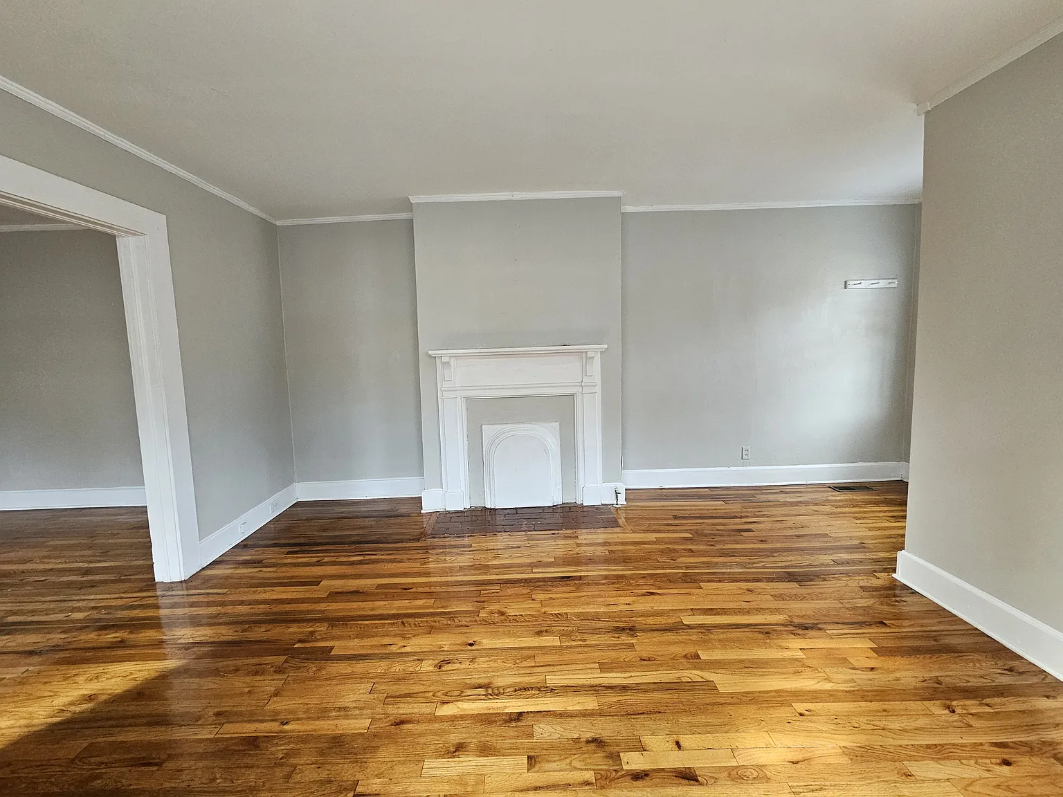 1 bed, 1680 sqft, $950 — Photo 3