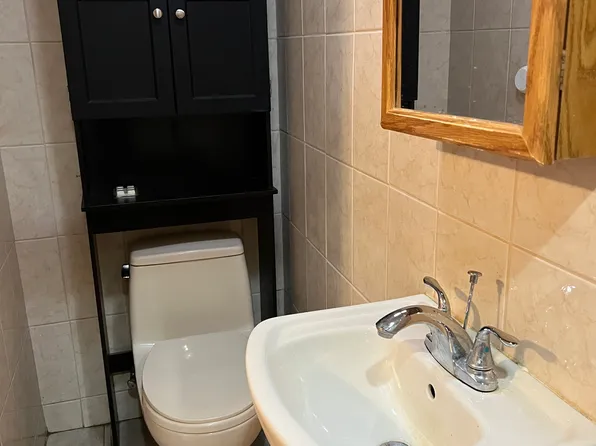 (undisclosed Address), Jamaica, NY 11435