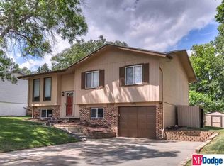 13712 Polk St, Omaha, NE 68137