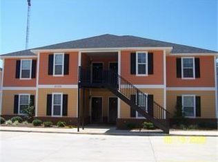 2526 Hilltop Dr, Albany, GA 31707