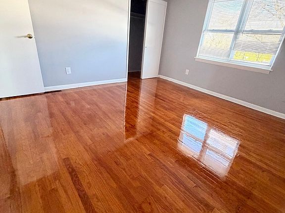 5th image of 899 Ella T Grasso Blvd #2