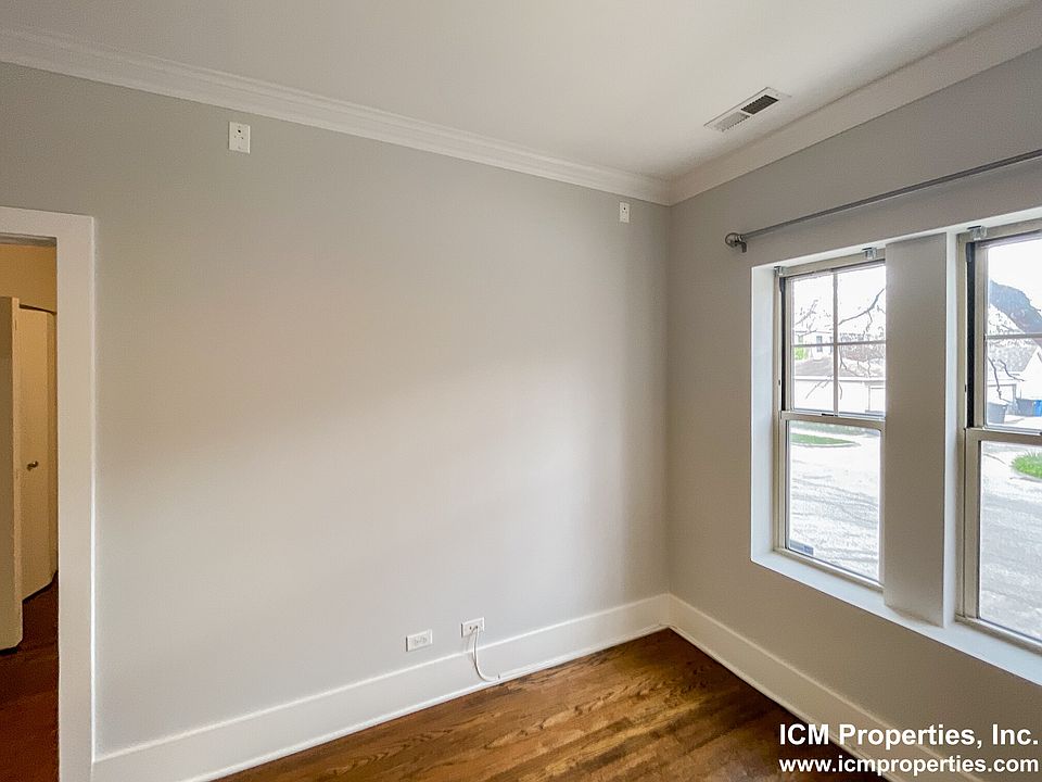 1st image of 1849 W Cornelia Ave #1-3449