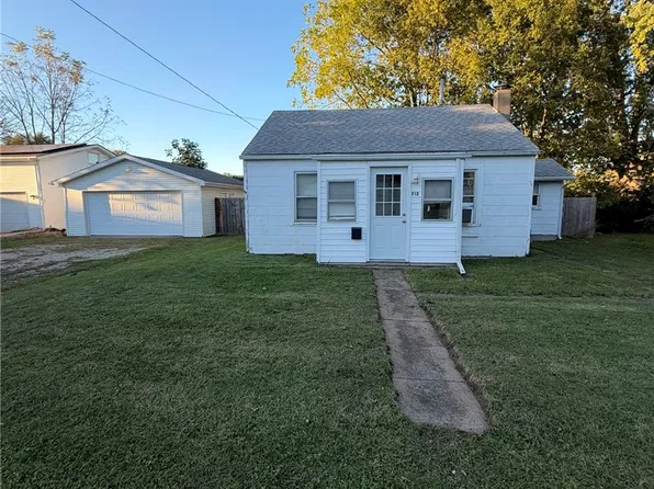 712 Rex Ln, Eaton, OH 45320